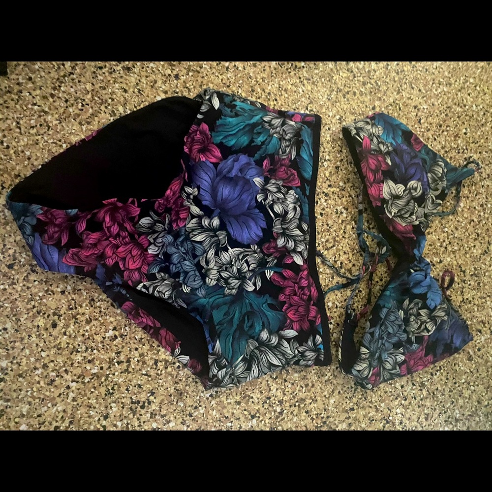 Bikini